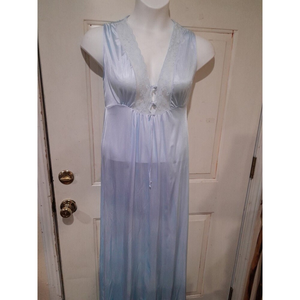 Vintage Gilead Nightgown, Floor Length, Ice Blue. Lace Detail X Sz M  *Mint *